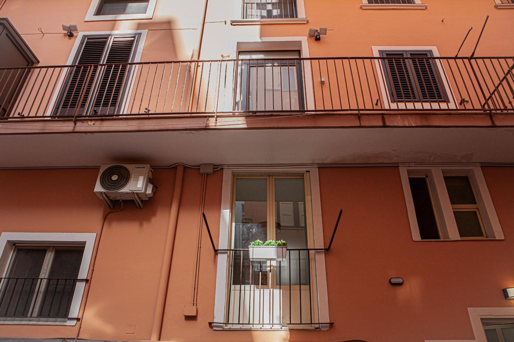 Ruggero Settimo - Holiday Houses Catania Exterior photo