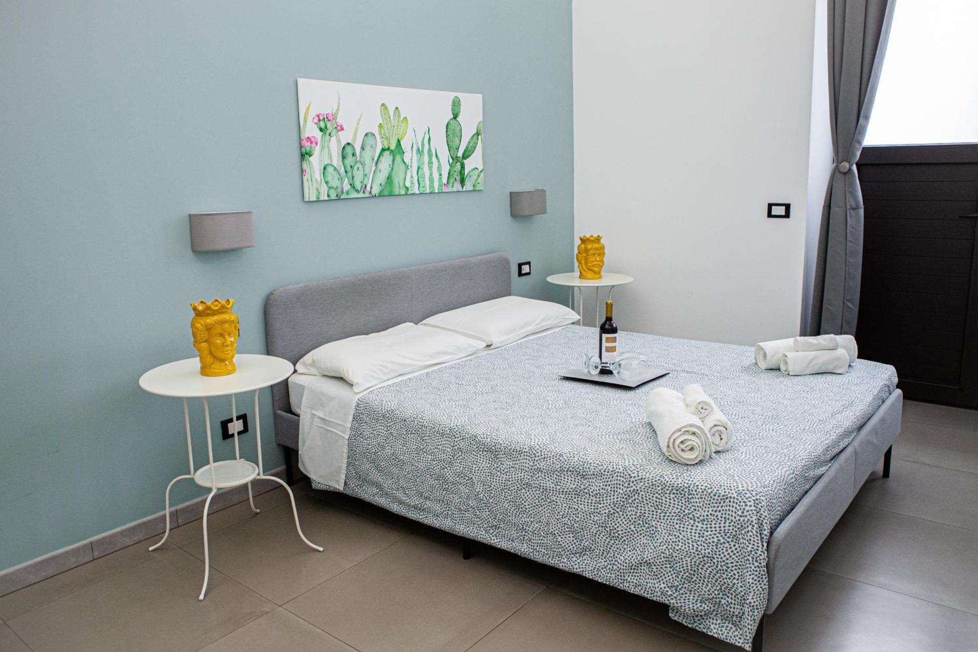 Ruggero Settimo - Holiday Houses Catania Exterior photo